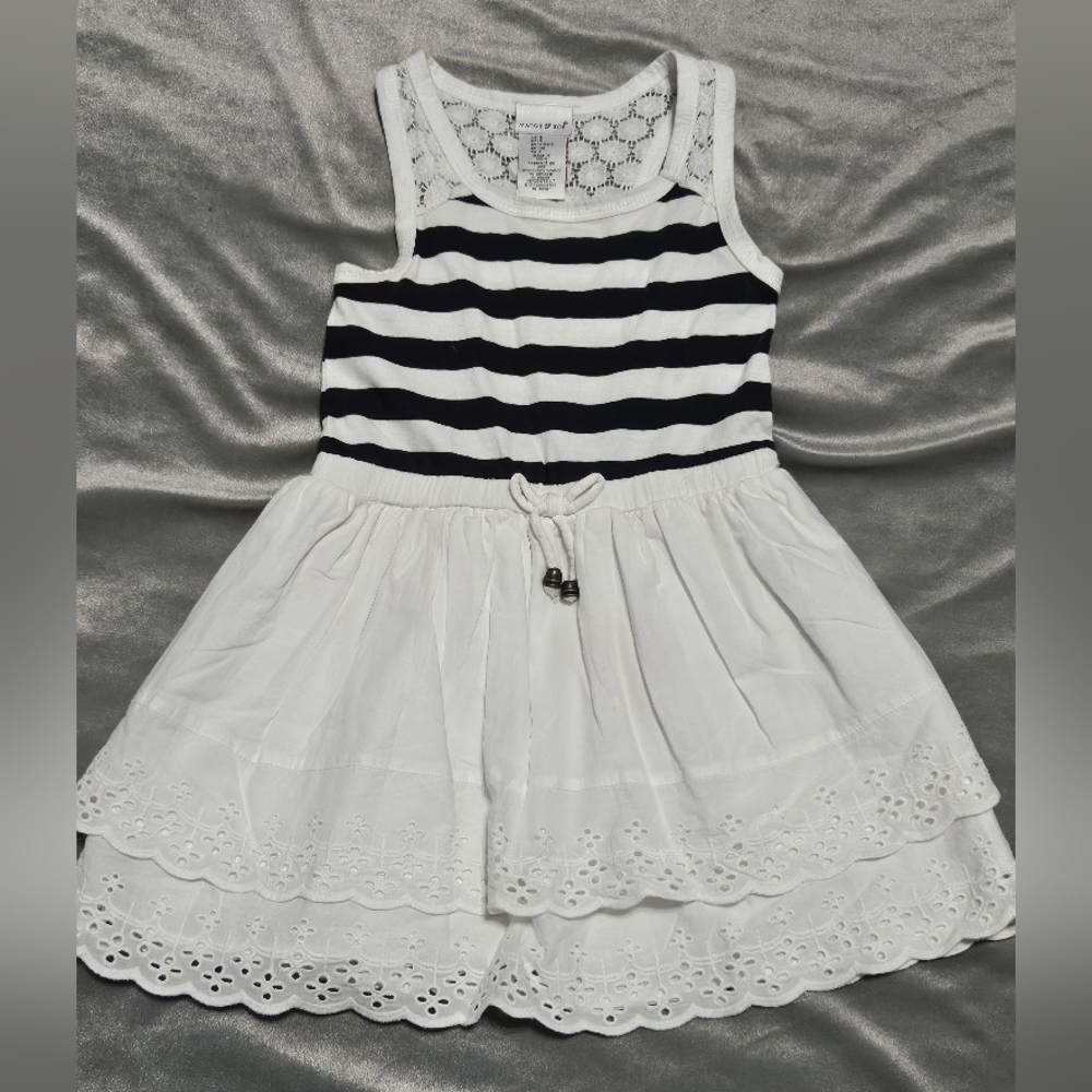 Maggie & Zoe lace racerback dress Size 5